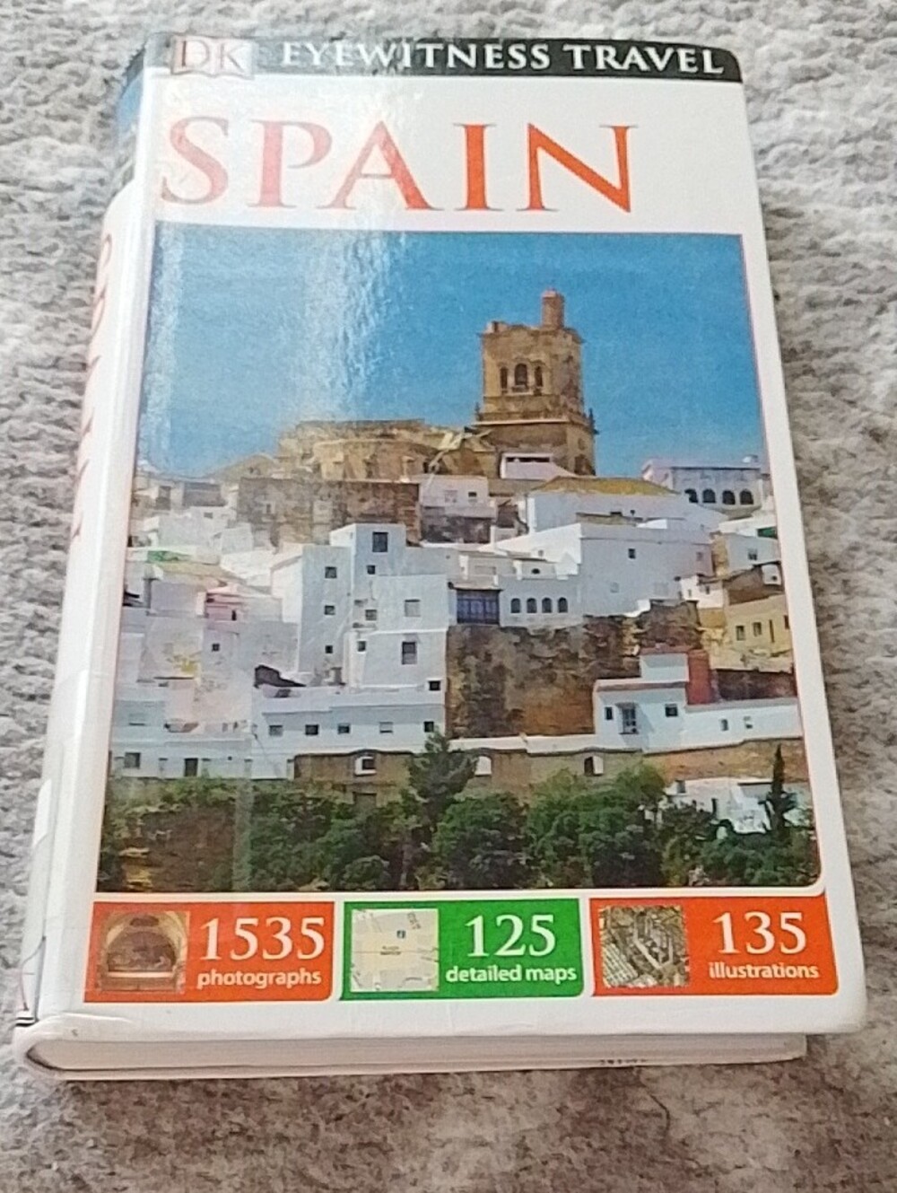 DK Eyewitness Travel: Spain Guidebook - White & Blue Cover